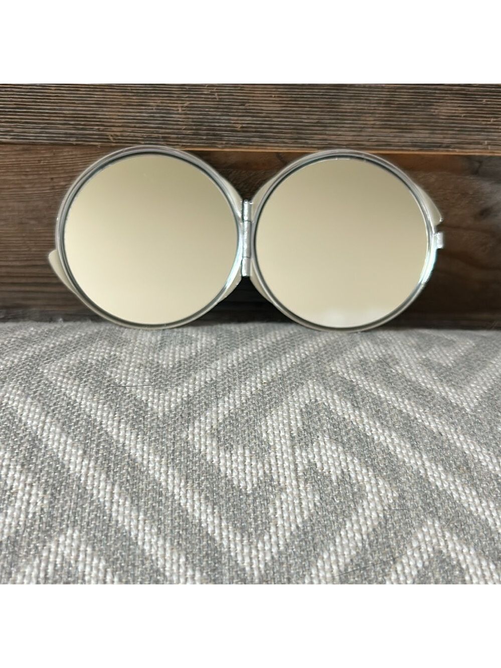 Compact Mirror Up-Cycled MCM - Picture 2 of 6